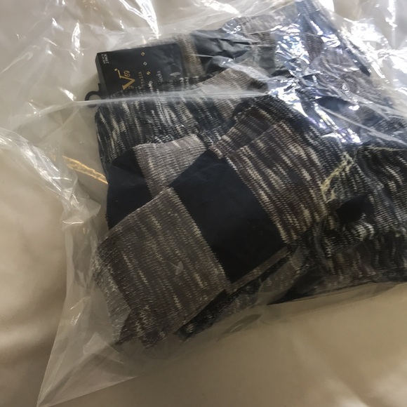 19V69 ITALIA SOCKS 6 PAIRS SIZE 10-13 - 88% COTTON, 10%POLYESTER, 2%SPANDEX - Picture 9 of 10